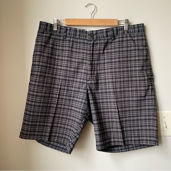 Greg Norman Collection Black and Gray Plaid Shorts - Picture 1 of 5